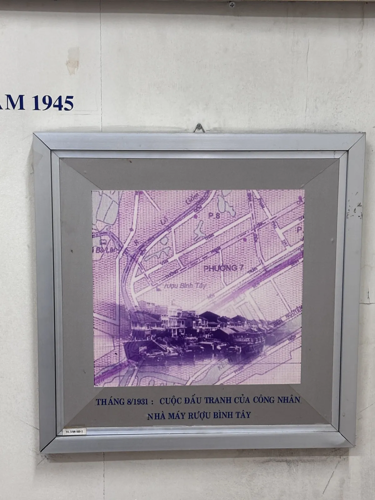 Ảnh tư liệu Phòng trưng bày 1 — Nhà Truyền thống Cách mạng đồng bào dân tộc Hoa Thành phố Hồ Chí Minh (11/16).