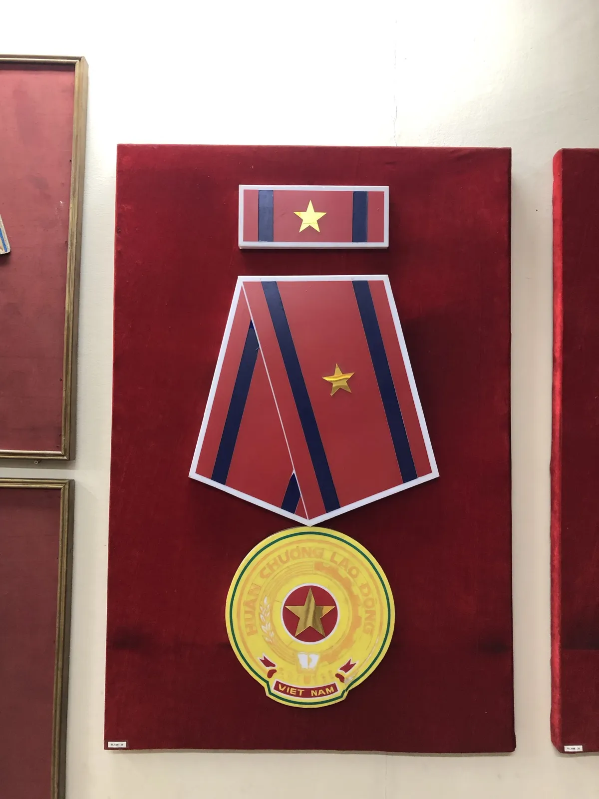 Ảnh tư liệu Phòng trưng bày 3 — Nhà Truyền thống Cách mạng đồng bào dân tộc Hoa Thành phố Hồ Chí Minh (3/69).